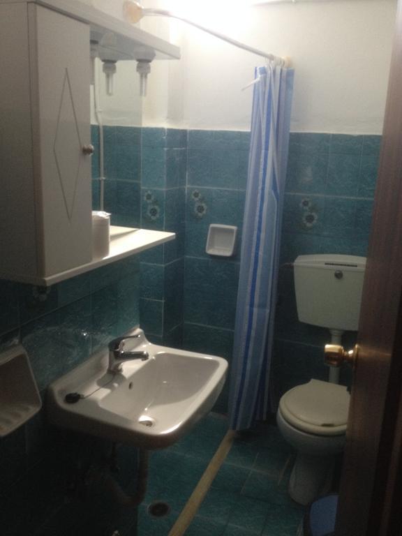 Dimitris Rooms Vlikhón Pokoj fotografie
