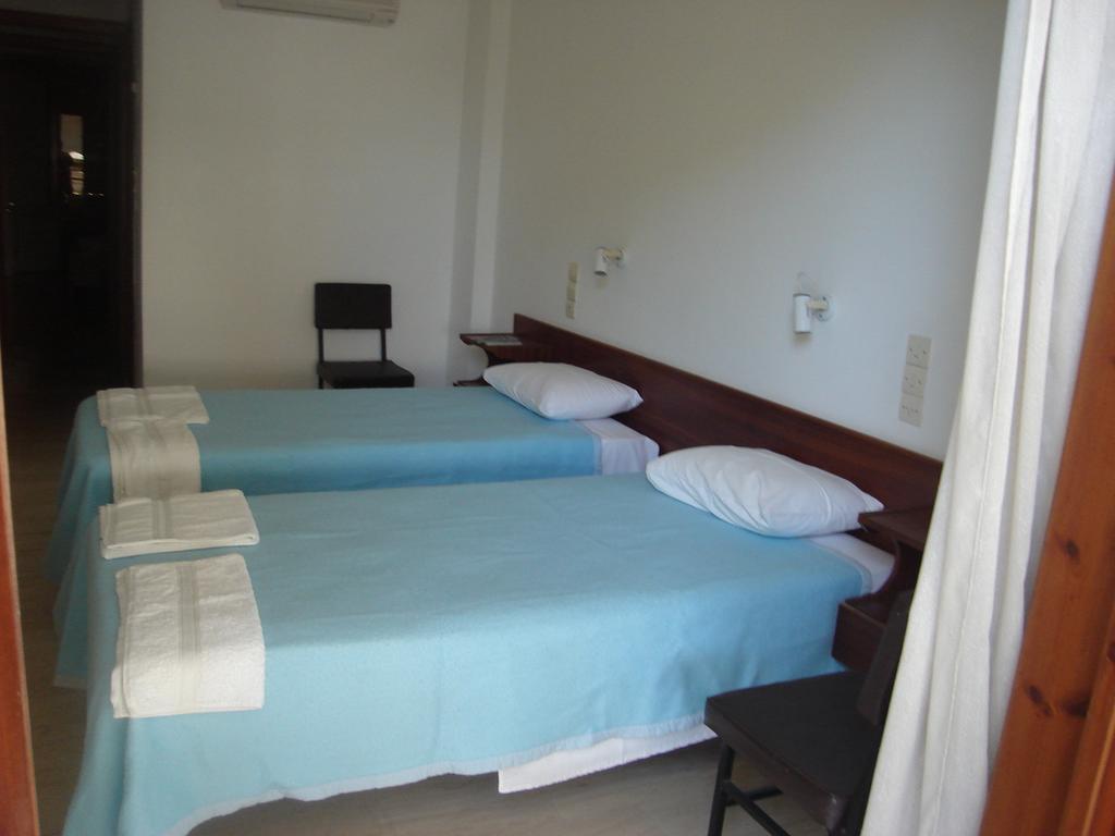 Dimitris Rooms Vlikhón Pokoj fotografie