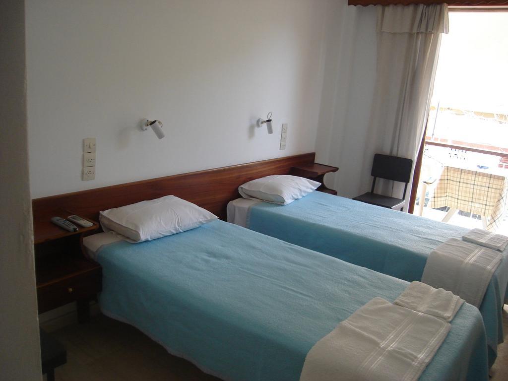 Dimitris Rooms Vlikhón Pokoj fotografie